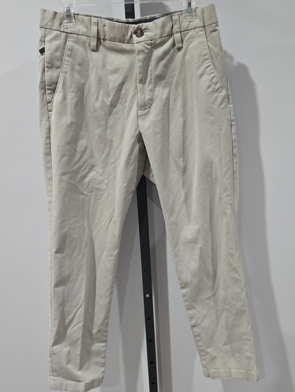 Dockers Men's Slim Fit Chinos in Light Beige